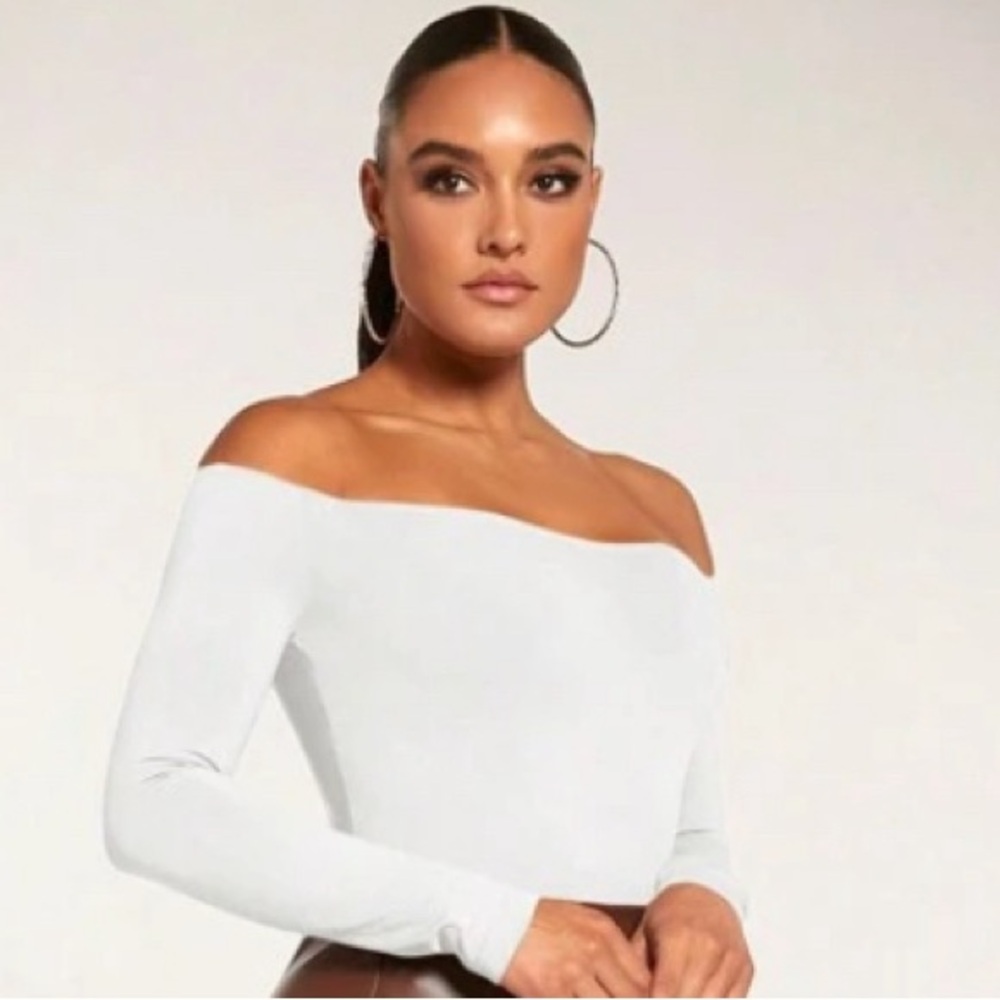 White Long Sleeve Off Shoulder Bodysuit - size US 4